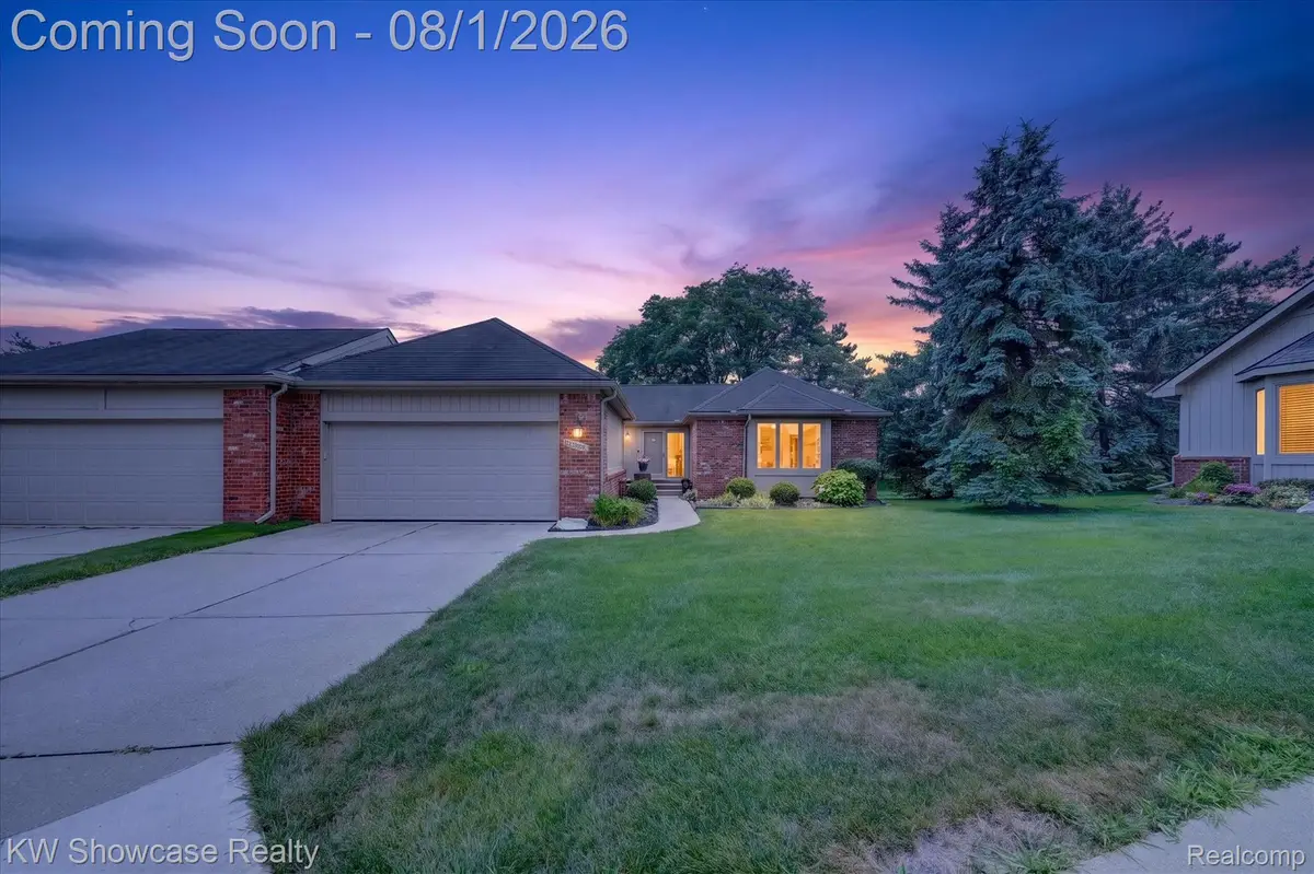 37061 Sandalwood, Farmington Hills, MI 48331 - #1