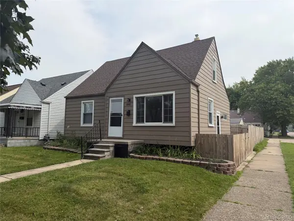 2041 Michigan Boulevard, LincolnPark, MI 48146
