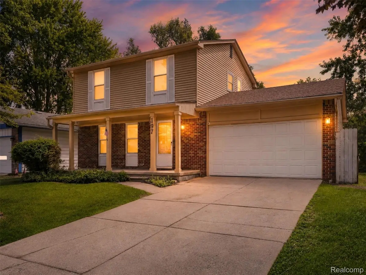 197 Surrey Heights, Westland, MI 48186 - #1