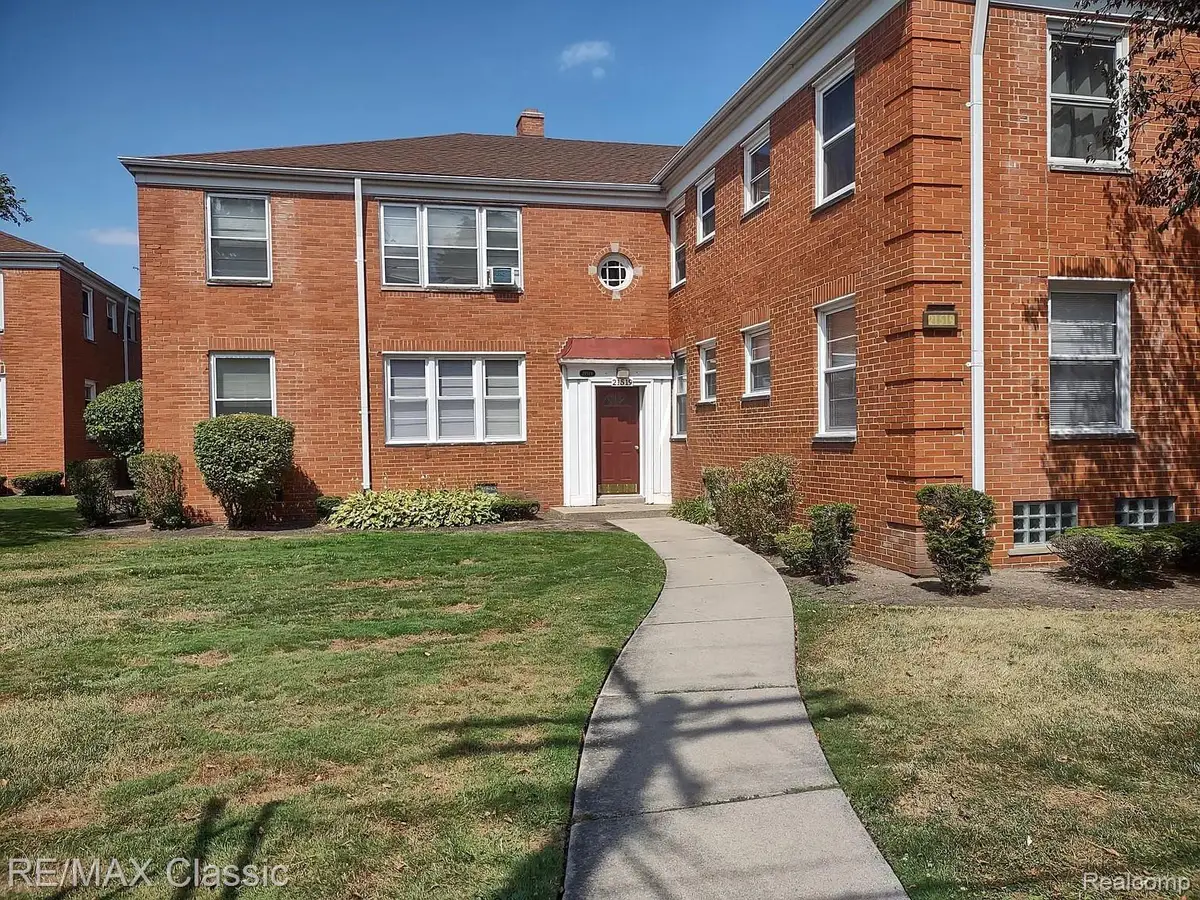 21519 Kingsville Street, Harper Woods, MI 48225 - #1