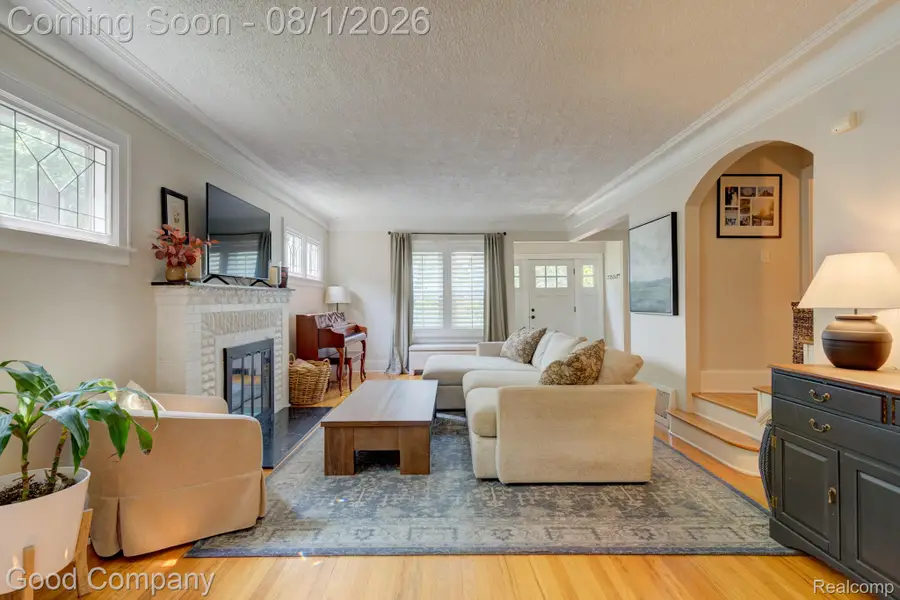 2230 Maplewood Avenue, Royal Oak, MI 48073 - #3