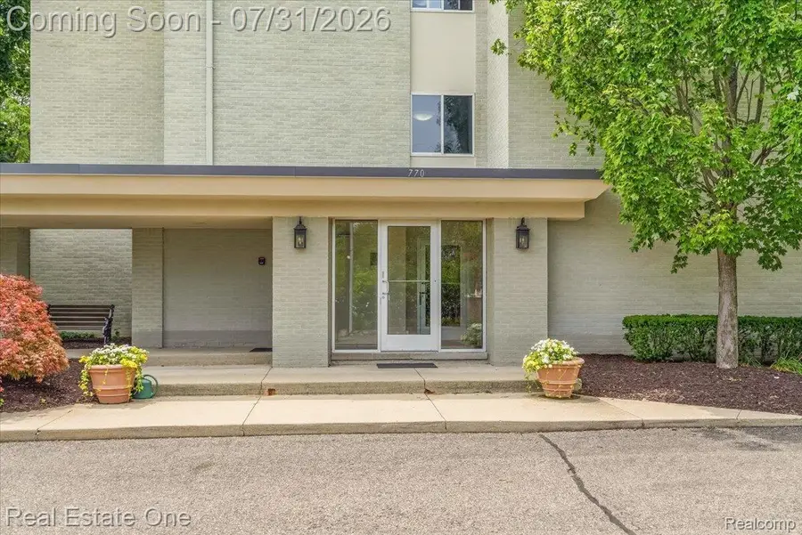 770 Deer Street #Unit 406, Plymouth, MI 48170 - #2