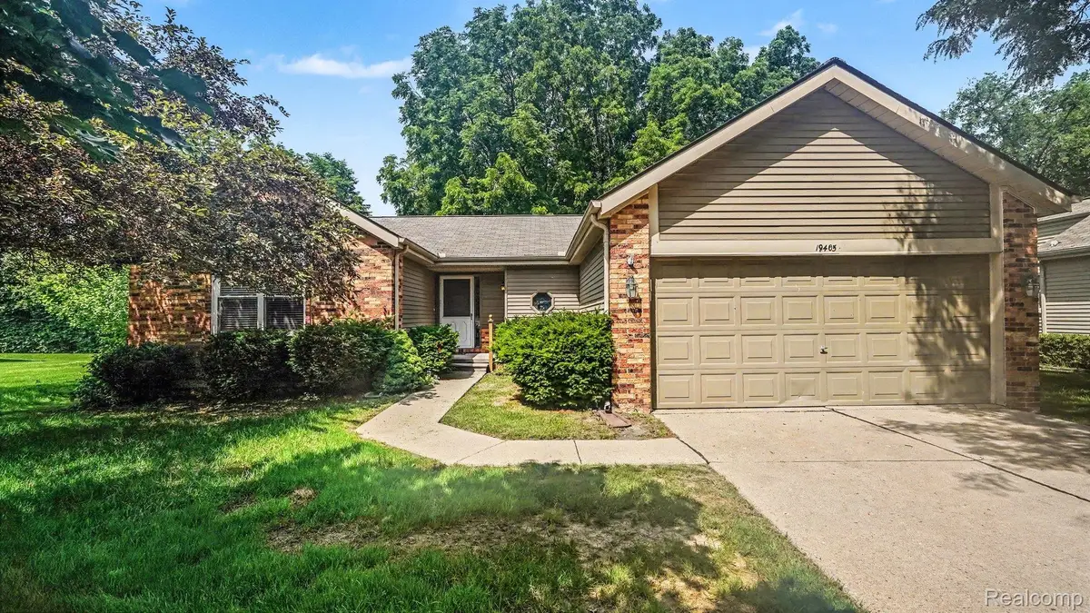 19405 Cardene Way, Northville, MI 48167 - #1