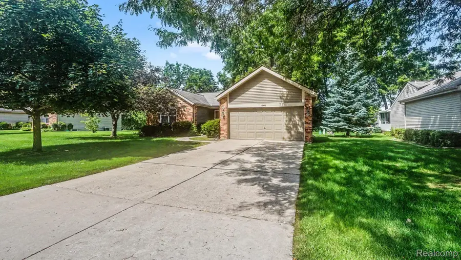 19405 Cardene Way, Northville, MI 48167 - #2