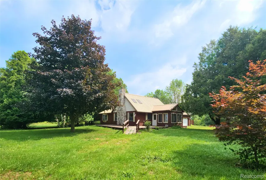 5665 White Creek Road, Marlette, MI 48453 - #3