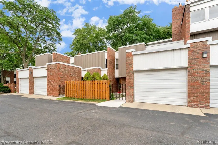2063 Hyde Park, Detroit, MI 48207 - #3