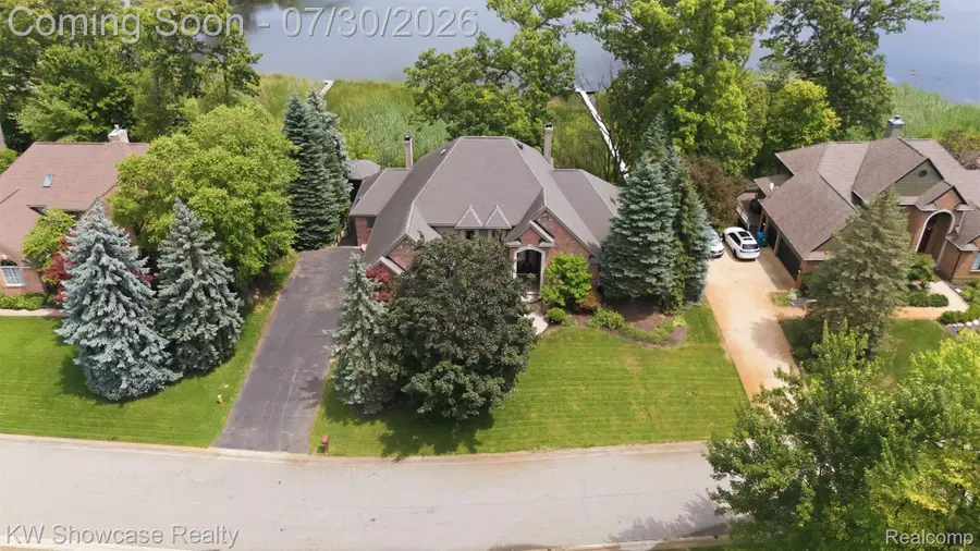 3380 Sutton Lane, Commerce, MI 48390 - #3
