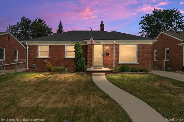 21713 Sunnyside Street, StClairShores, MI 48080