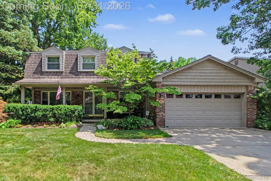 14074 Riverside Street, Livonia, MI 48154 - #2