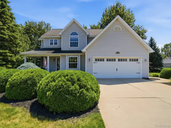 12295 Water Greens Court, Fenton, MI 48430