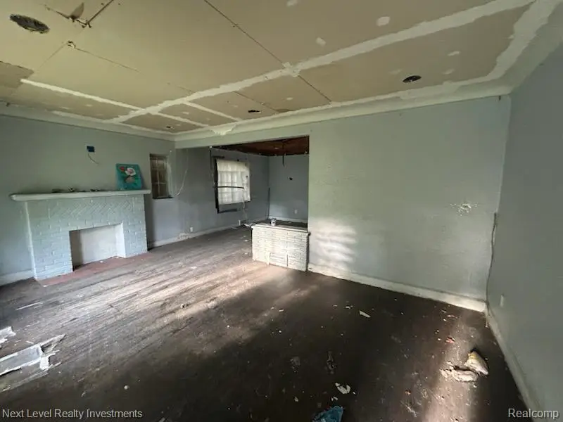 8854 Pinehurst Street, Detroit, MI 48204 - #2