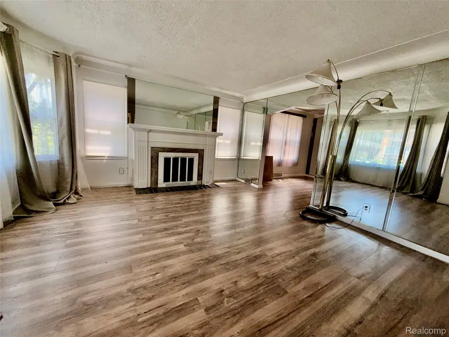 17167 Freeland Street, Detroit, MI 48235 - #3