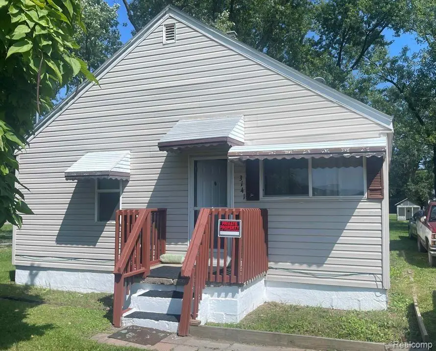 3141 Myrton Street, Burton, MI 48529 - #1