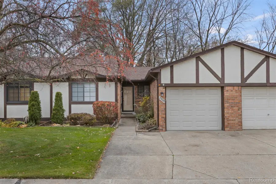 25029 Joanne Smith Drive, Warren, MI 48091 - #2