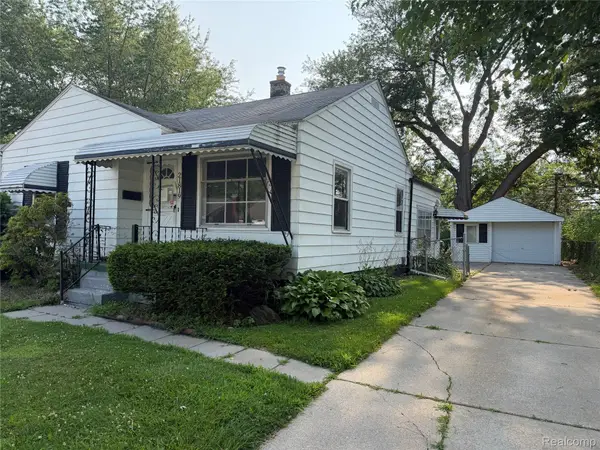 21819 Shakespeare Avenue, Eastpointe, MI 48021