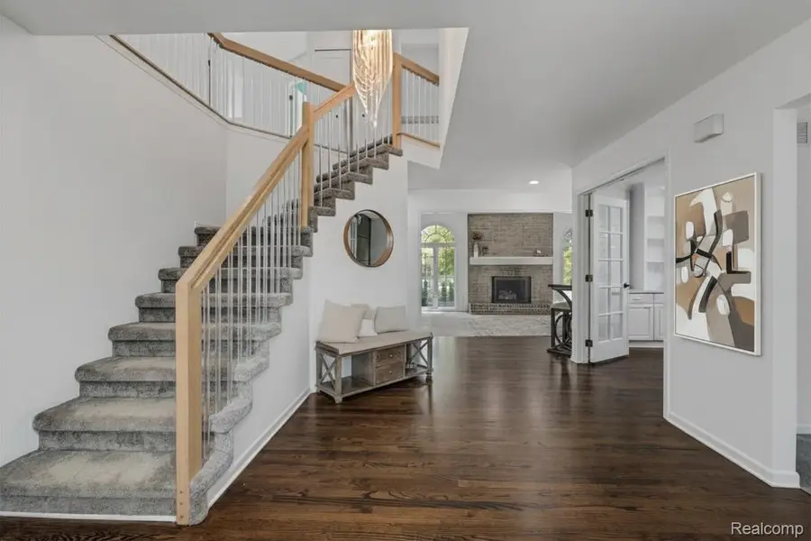37071 Aspen Drive, Farmington Hills, MI 48335 - #3