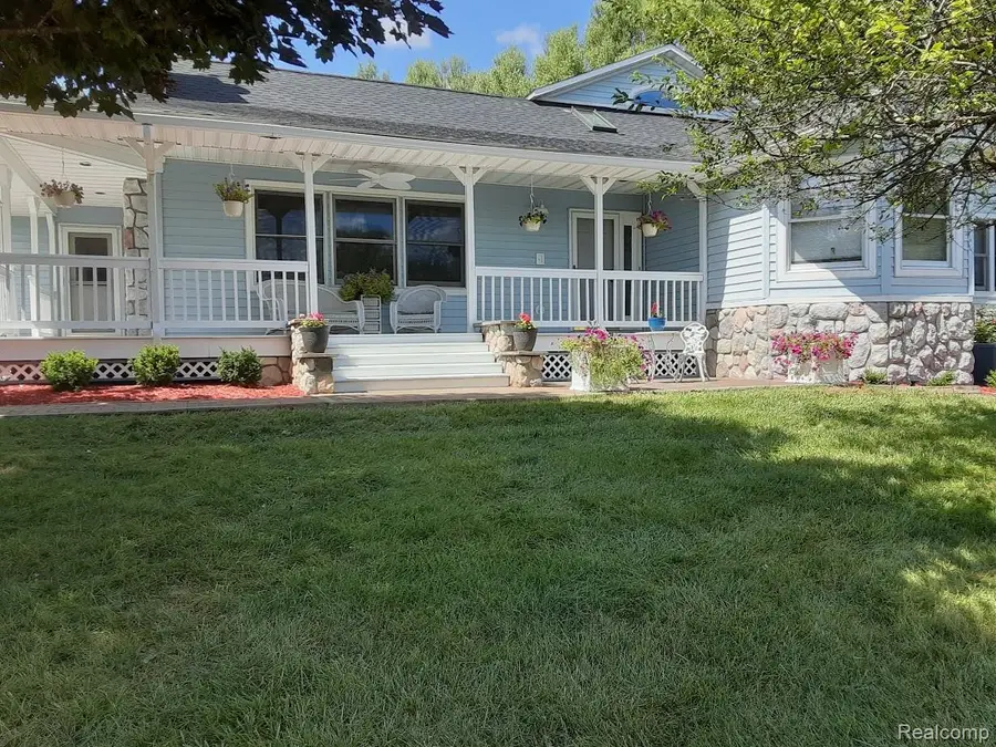 12401 Birchcrest Drive, Milford, MI 48380 - #3