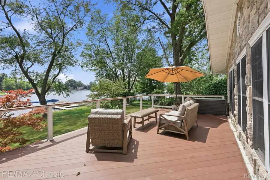 3500 Raftwood Drive, Commerce Township, MI 48382 - #2