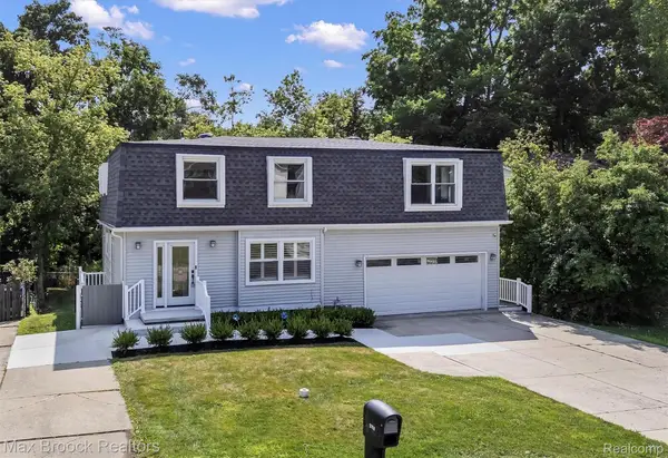 5763 Eastman Boulevard, WestBloomfield, MI 48323
