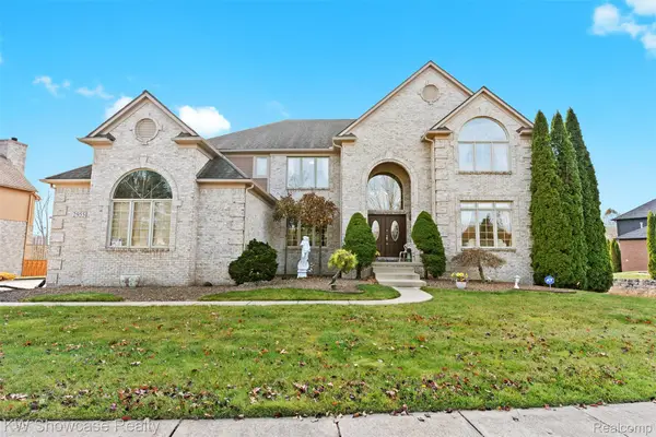 2955 Ivy Hill Drive, CommerceTwp, MI 48382