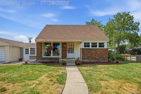 22601 Chapoton Street, StClairShores, MI 48080
