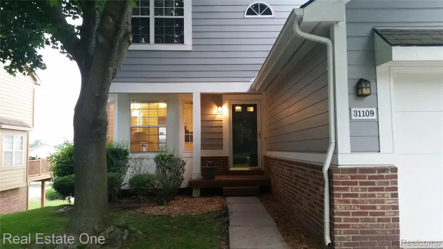 31109 Columbia Drive #10, Novi, MI 48377 - #2