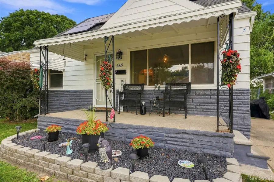 6539 Rosemont Avenue, Detroit, MI 48228 - #3