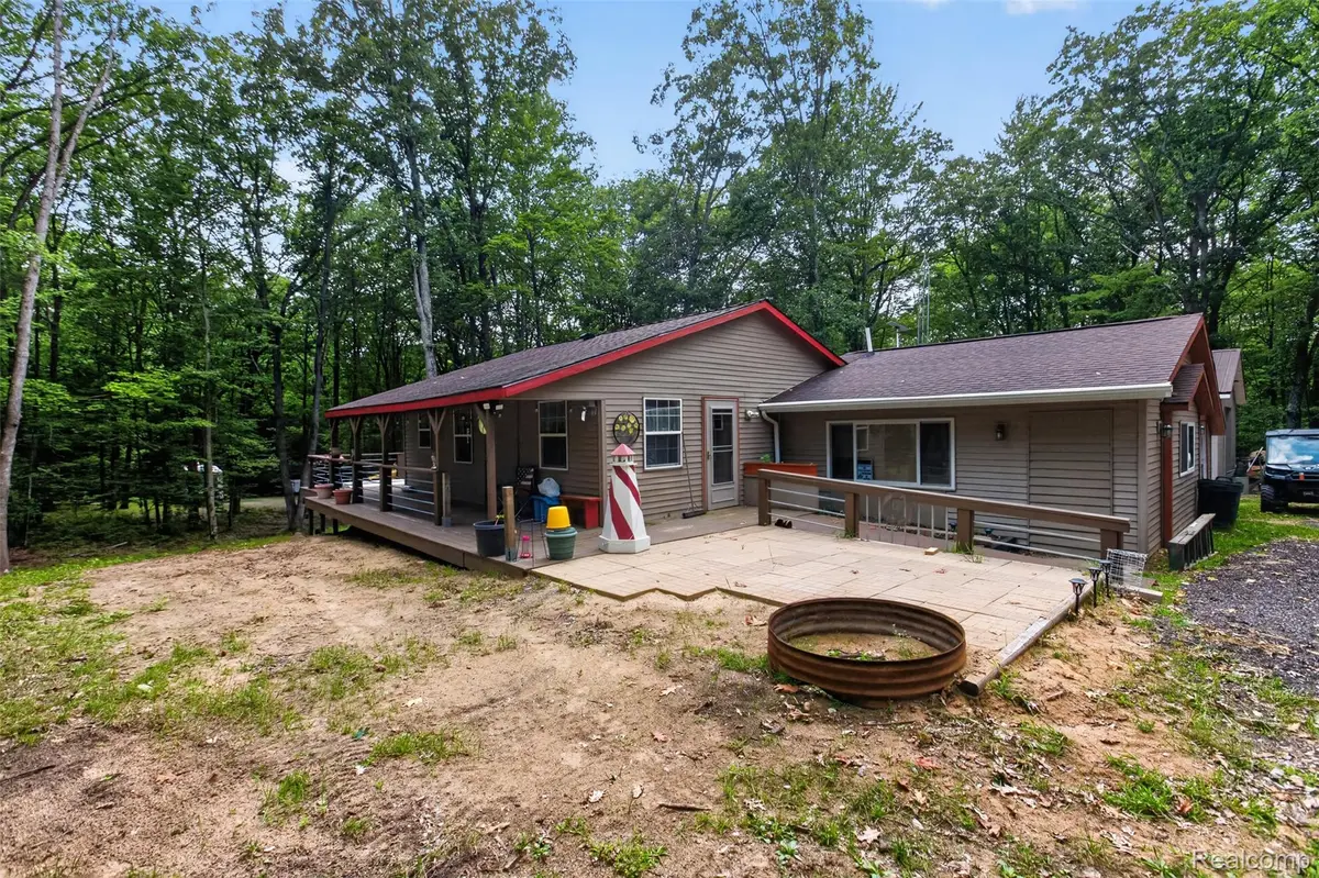 4522 Red Fox Run, Farwell, MI 48622 - #1