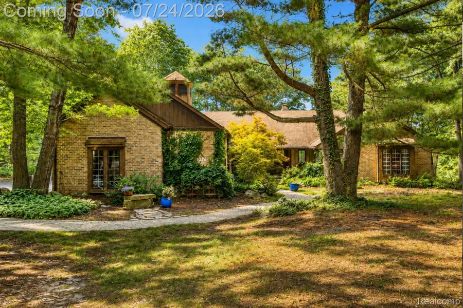377 Ridgemont Road, Oxford, MI 48370 - #2