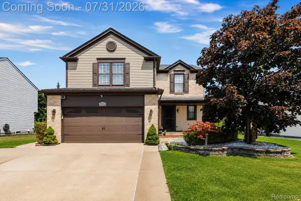 17929 Marsal Drive, Macomb, MI 48042