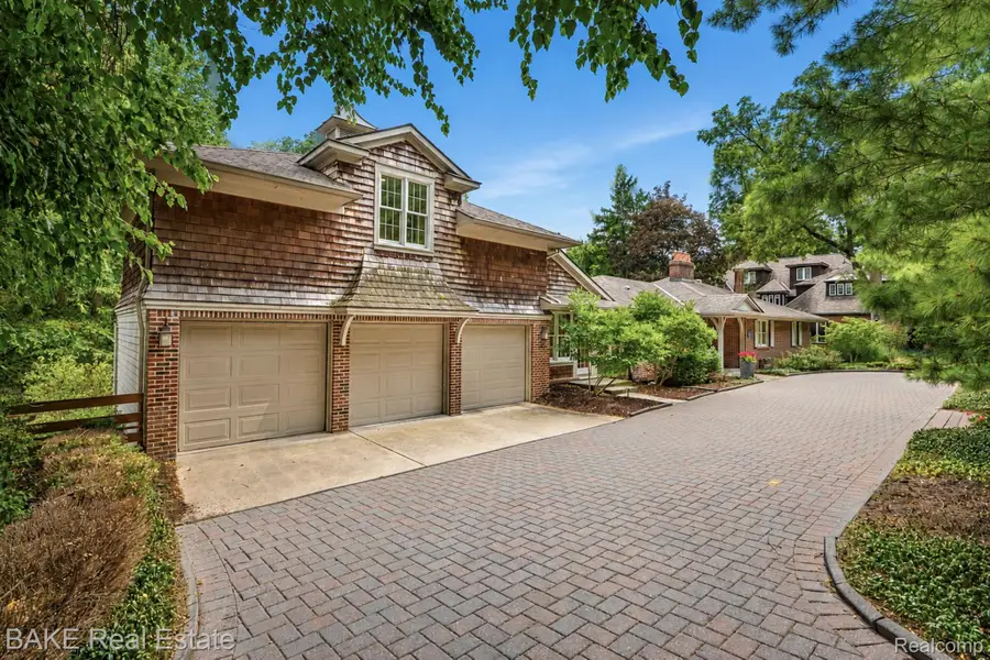515 Dubuar Street, Northville, MI 48167 - #3
