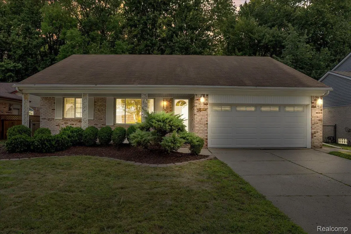 9437 Continental Drive, Taylor, MI 48180 - #1