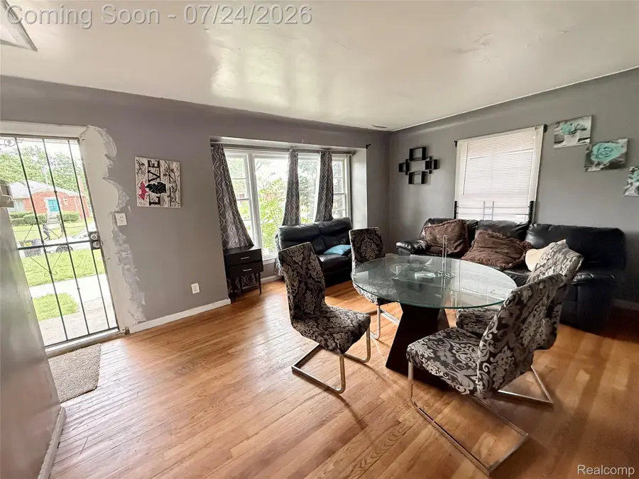19620 Sunset Street, Detroit, MI 48234 - #3