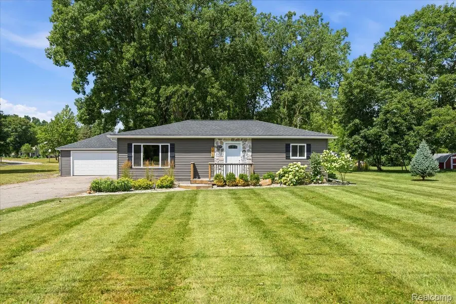 1475 N Irish Road, Davison, MI 48423 - #3