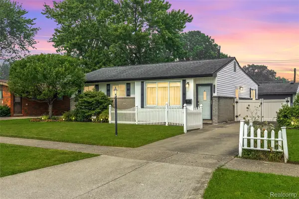 1121 Windham Street, Westland, MI 48186