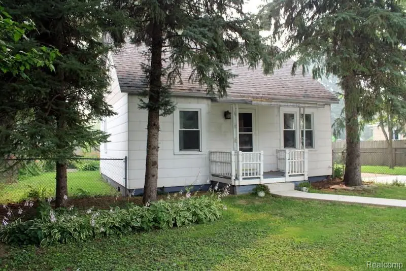 6841 Oldham Street, Taylor, MI 48180 - #3