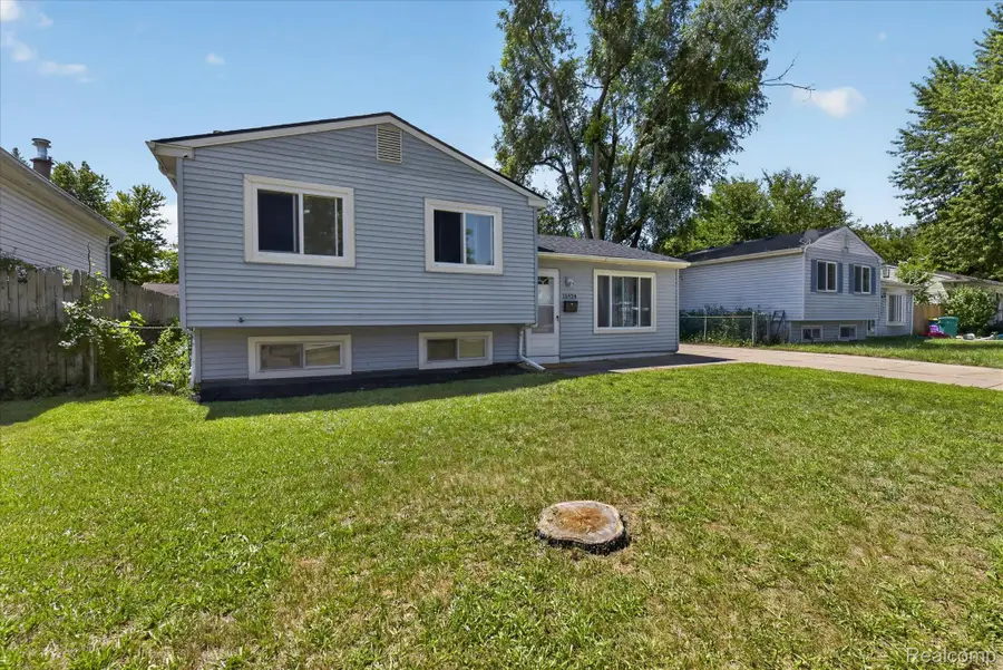 15924 Orchard Street, Romulus, MI 48174 - #2