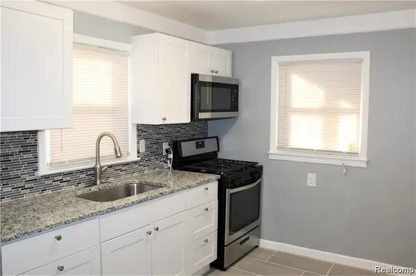 7208 Mortenview Drive, Taylor, MI 48180