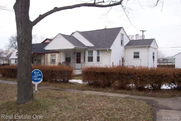 2104 Baumey Street, Wyandotte, MI 48192