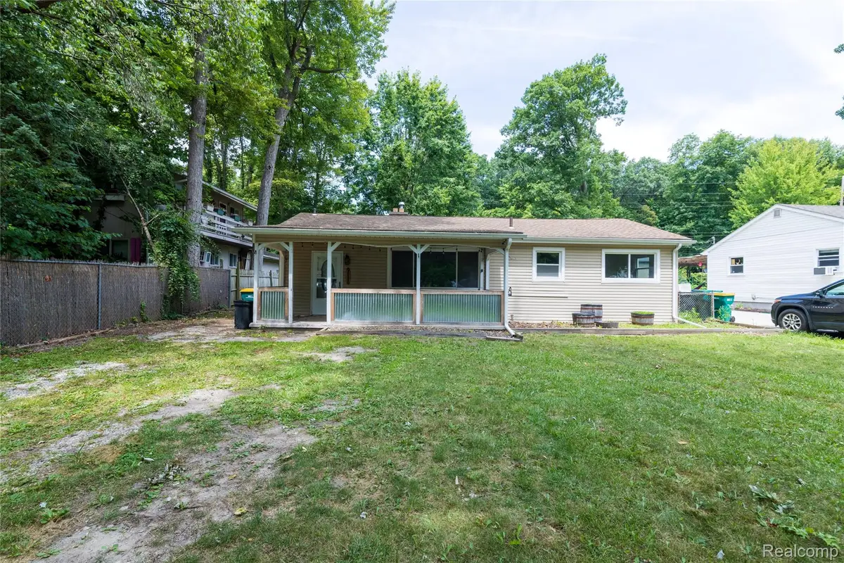39320 Wabash Street, Romulus, MI 48174 - #1