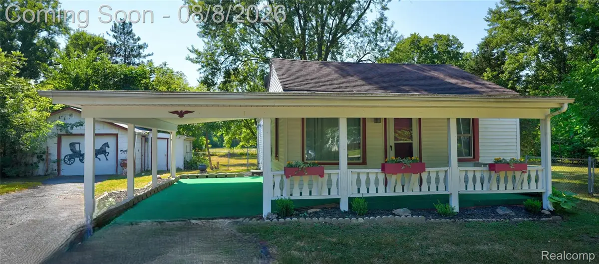 2240 Morrish Street, Burton, MI 48519 - #1