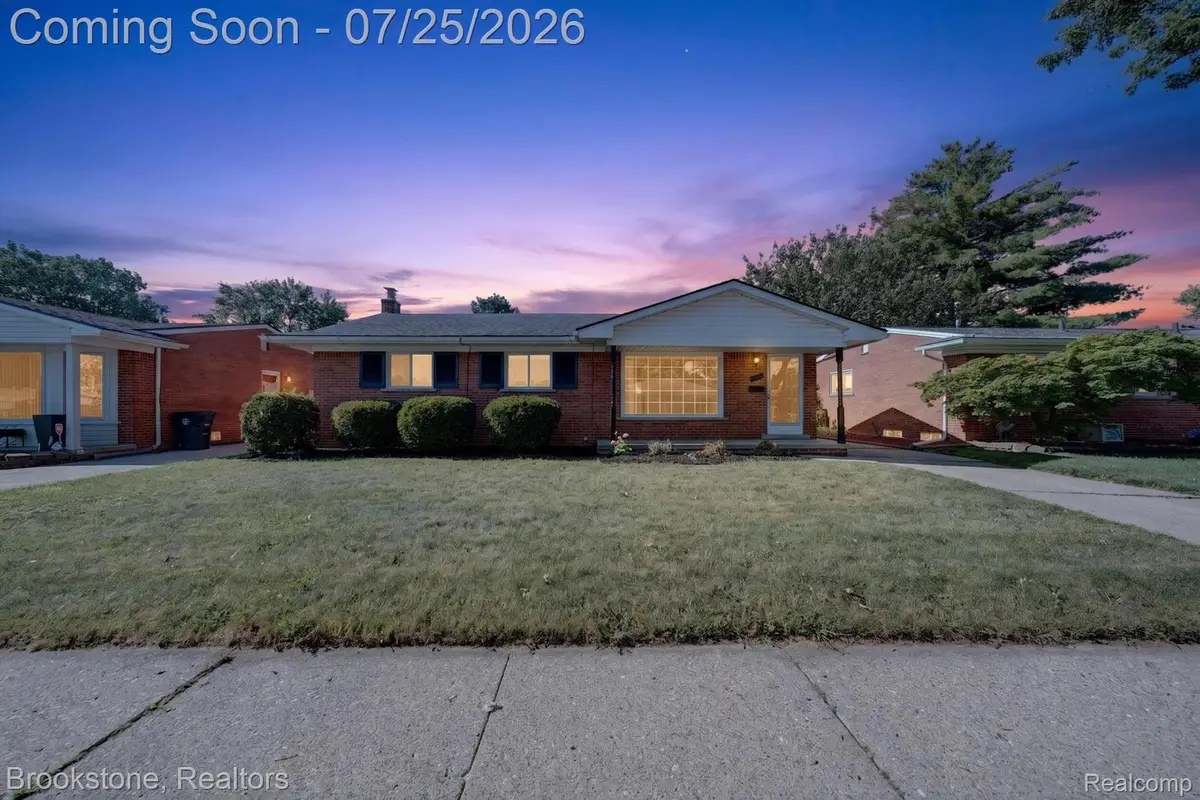 4940 Stanley Avenue, Warren, MI 48092 - #1