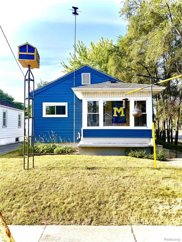 3521 Clairmont Street, Flint, MI 48503