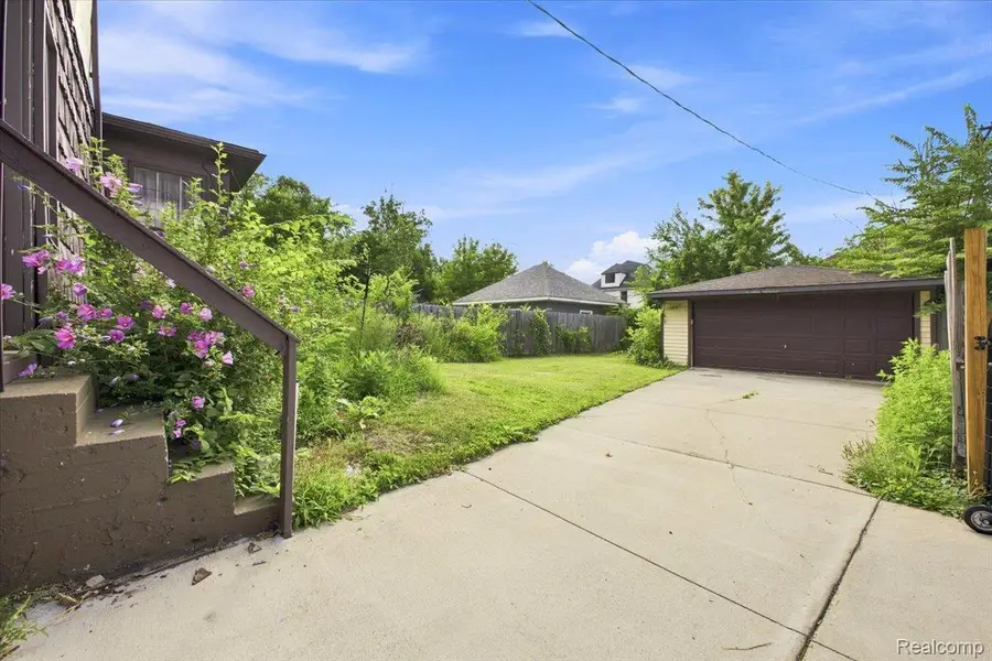 899 Edison Street, Detroit, MI 48202 - #3