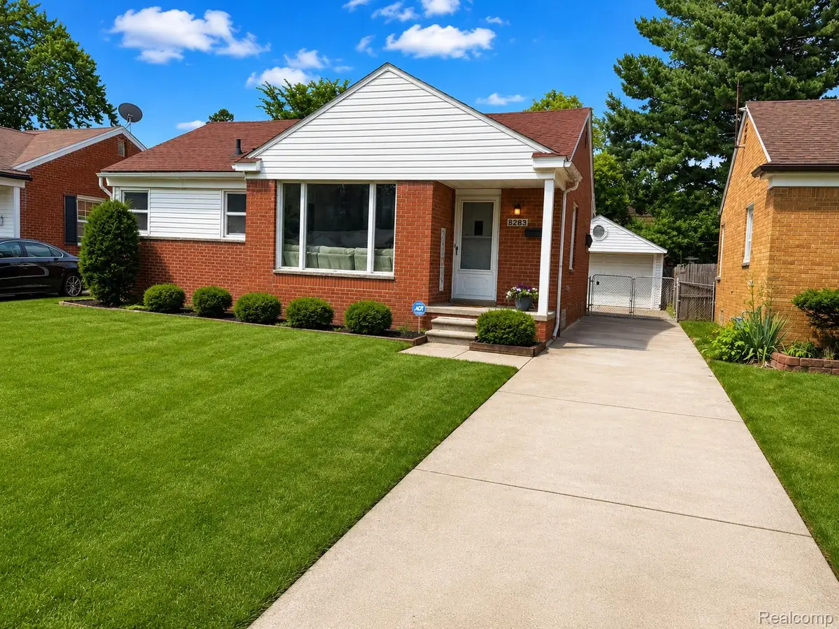 8283 W Parkway Street, Redford, MI 48239 - #1