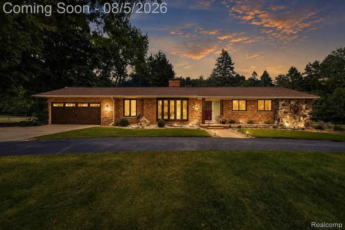 6478 W Stanley Road, Flushing, MI 48433 - #1
