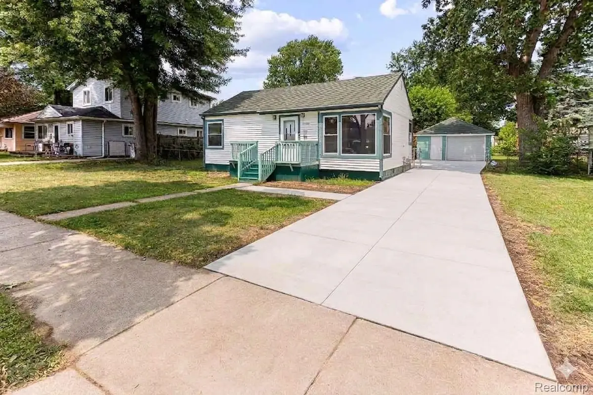 25520 Eton Avenue, Dearborn Heights, MI 48125 - #1