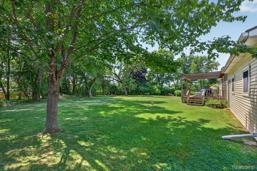 405 Hoag Drive, Orion, MI 48362 - #3