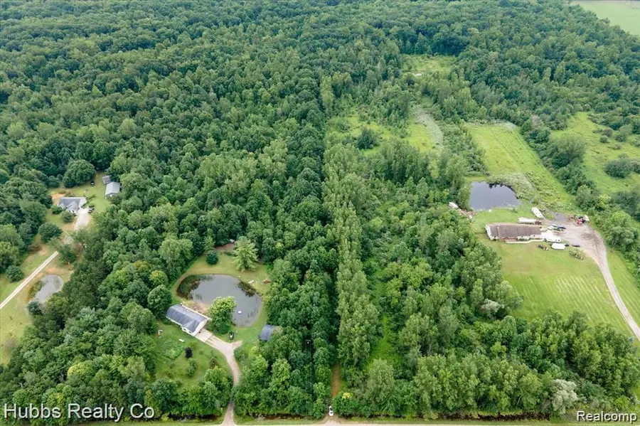 9265 Birch Run Rd., Millington, MI 48746 - #3