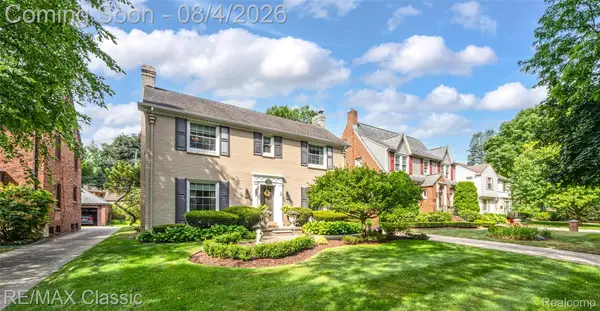 26055 York Road, HuntingtonWoods, MI 48070